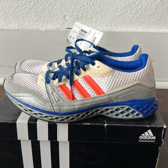 NWT ADIDAS Oregon Ultra Running Shoes Mens size 9 - Picture 4 of 6